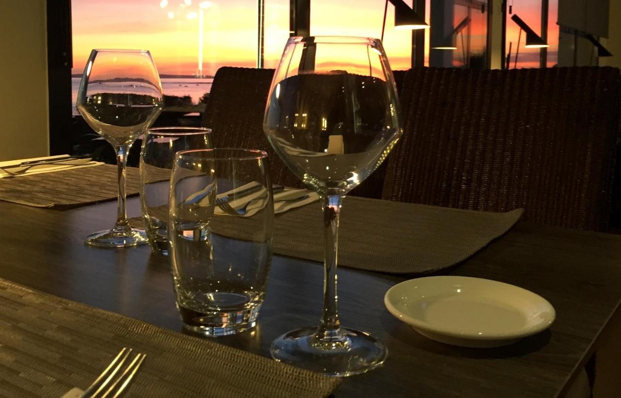 Logis Hotel & Restaurant Les Mouettes - Larmor Plage, Proche De Lorient Εξωτερικό φωτογραφία